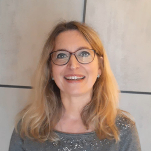 Delphine EMANUEL Morangis, 